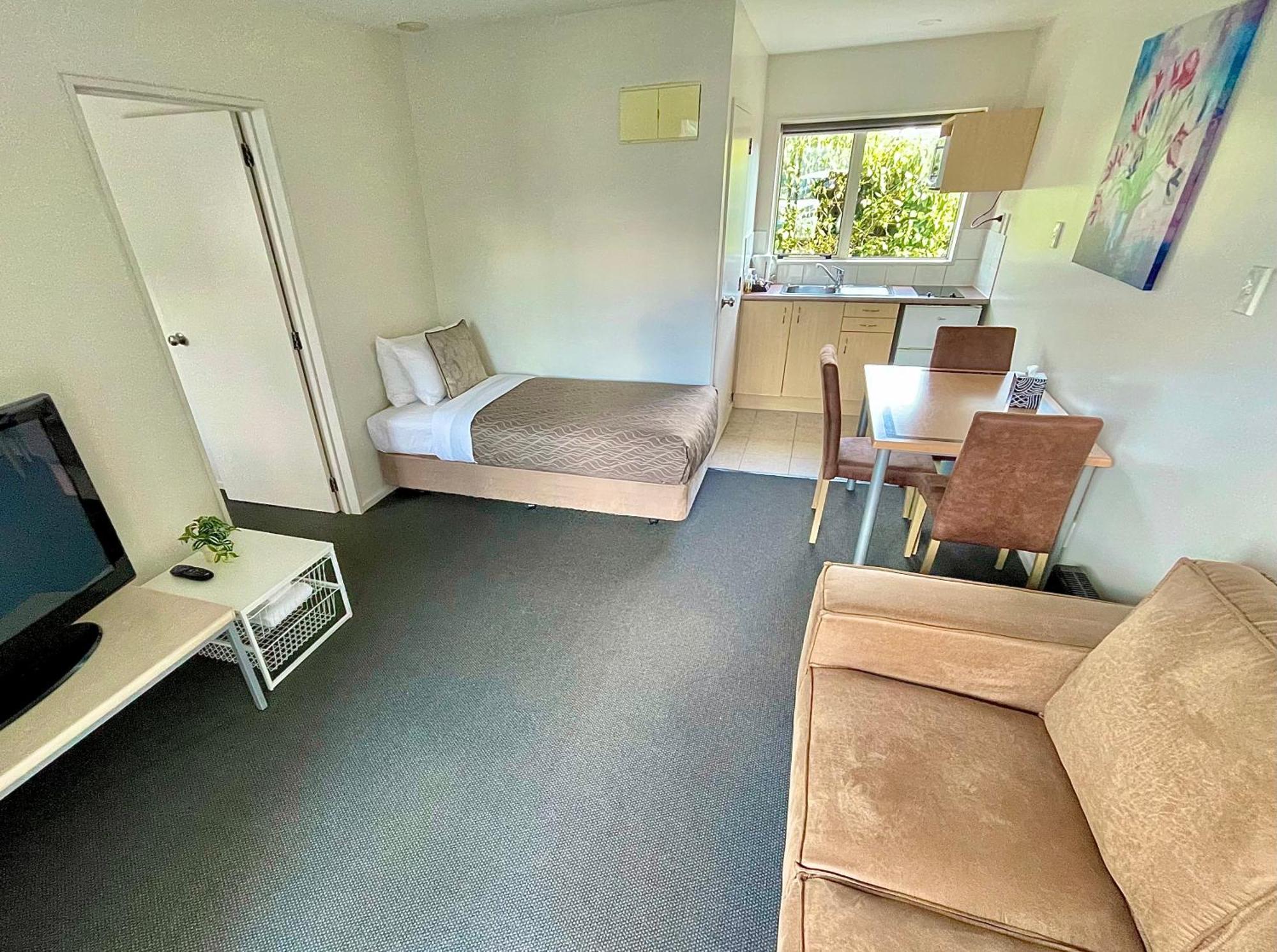 Amalfi Motor Lodge Christchurch Esterno foto