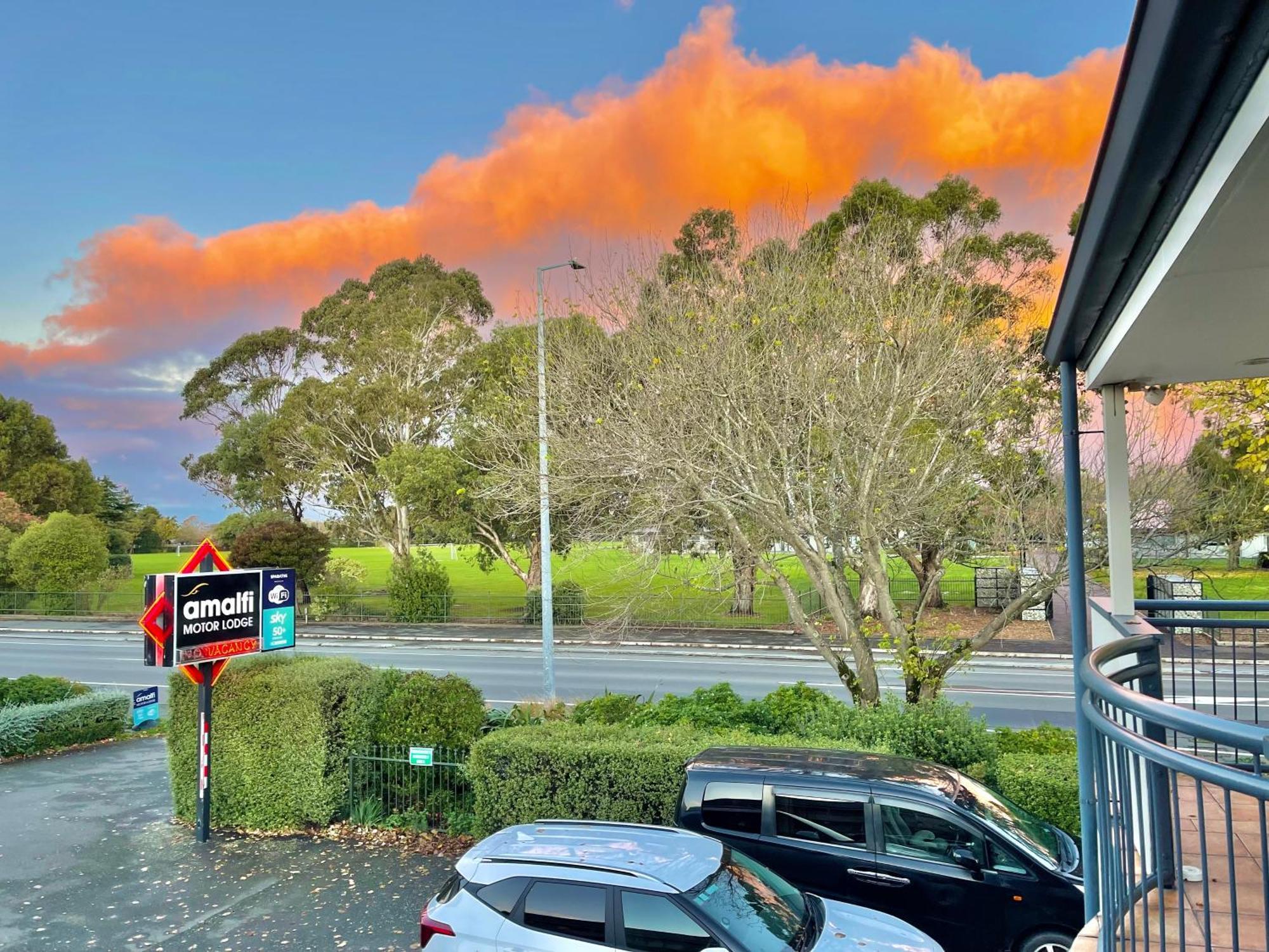 Amalfi Motor Lodge Christchurch Esterno foto